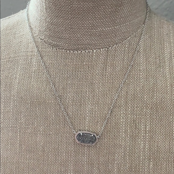 Kendra Scott Jewelry - Kendra Scott  Elisa necklace